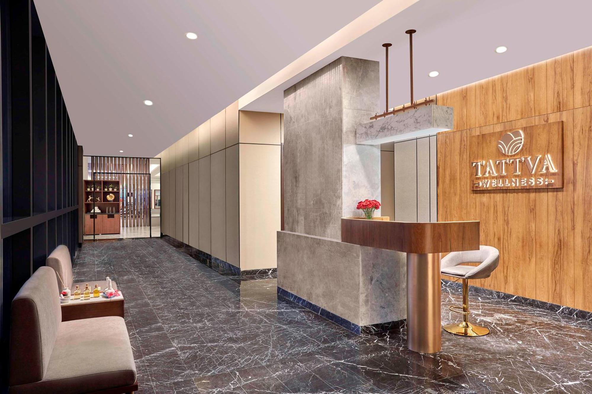 Готель Hilton Bengaluru Embassy Manyata Business Park Екстер'єр фото